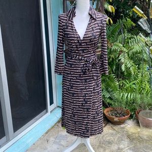 Vintage Diane Von Furstenberg silk wrap dress